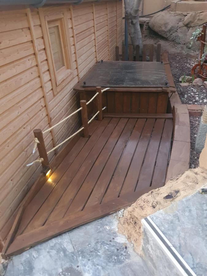 La Chocita De Invitados Hotell Vacarisas Exteriör bild